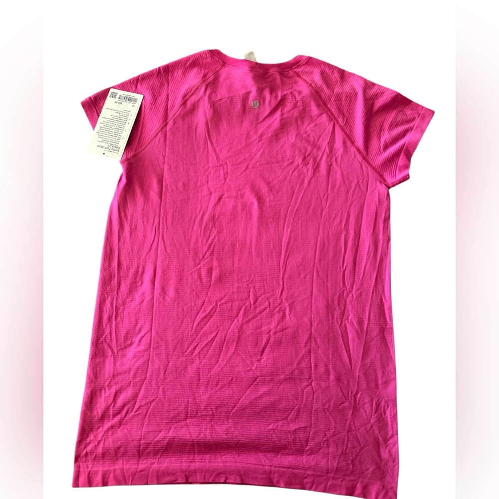 NWT  Lululemon Swiftly Tech Short Sleeve Shirt 2.0 in Sonic Pink size 12 - Picture 7 of 7
